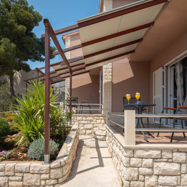 Apartmani Babić, Apartmani Babić Otok Brač