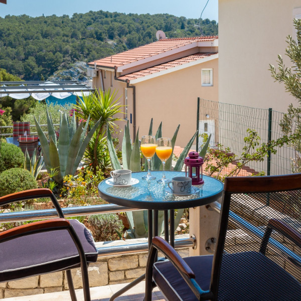Apartmani Babić, Apartmani Babić Otok Brač