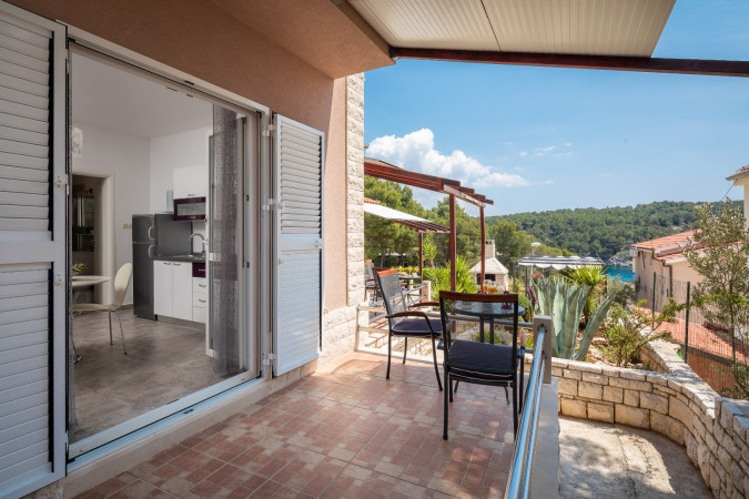 Außen, Apartmani Babić Otok Brač