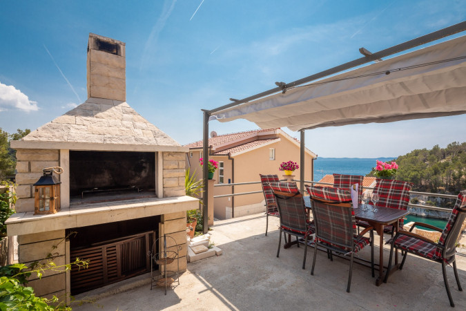 Außen, Apartmani Babić Otok Brač