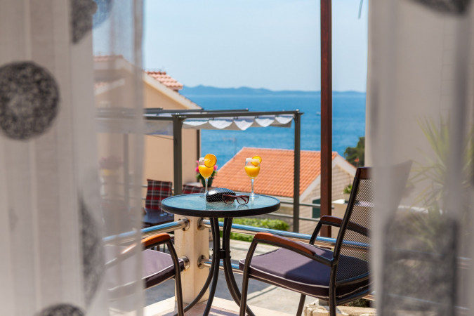 Außen, Apartmani Babić Otok Brač