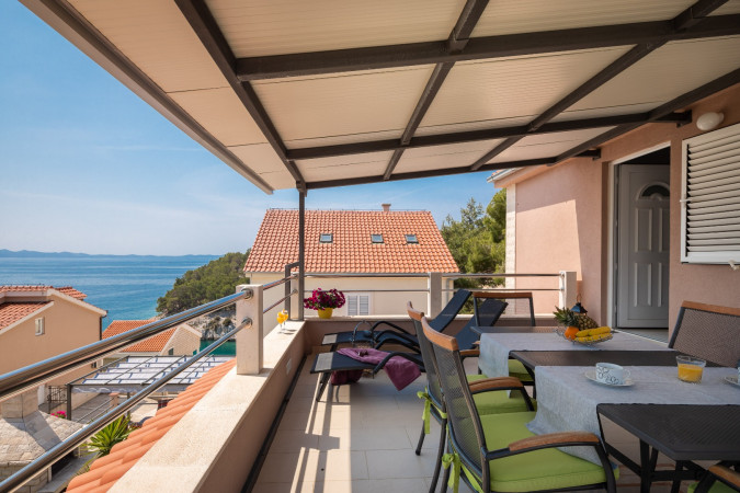 Außen, Apartmani Babić Otok Brač