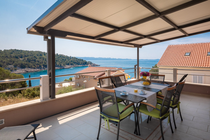 Außen, Apartmani Babić Otok Brač